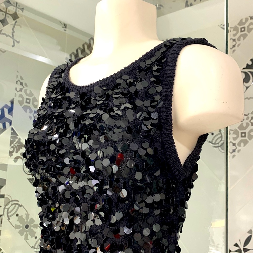 Like 🆕🌸VTG 90’ Beautiful Hand Sewn Sequins Little Black Dress - Picture 3 of 17